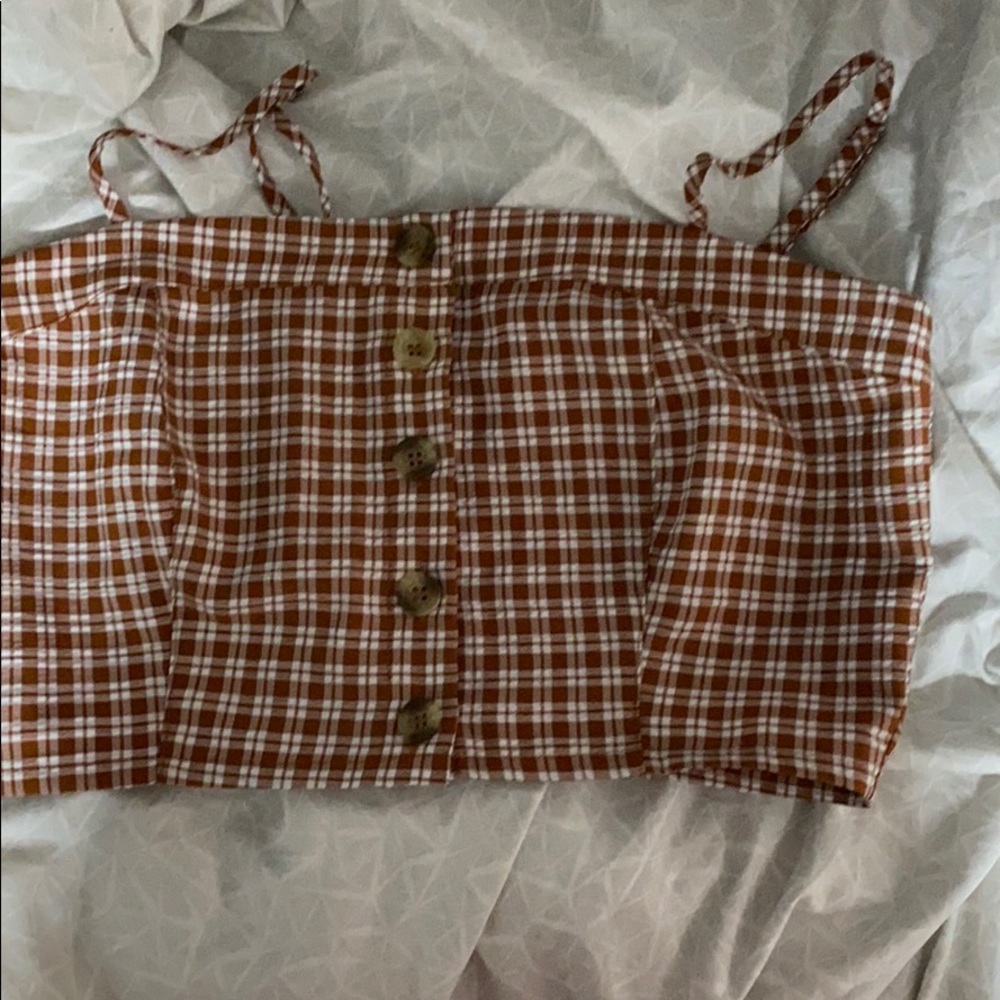 Cropped checkered tank